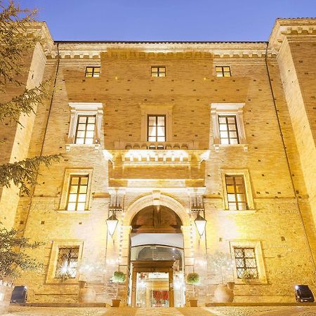 Hotel Castello Chiola Dimora Storica Loreto Aprutino Zewnętrze zdjęcie