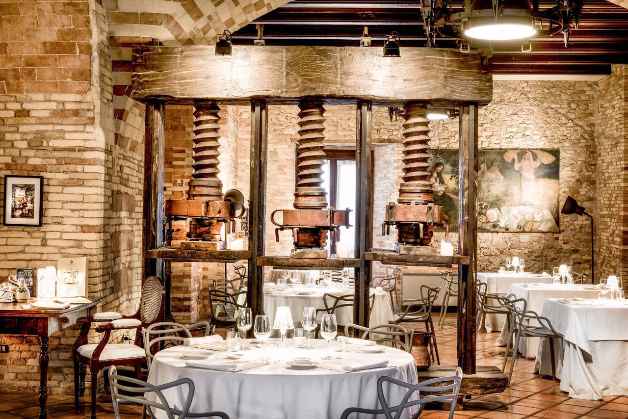 Hotel Castello Chiola Dimora Storica Loreto Aprutino Zewnętrze zdjęcie