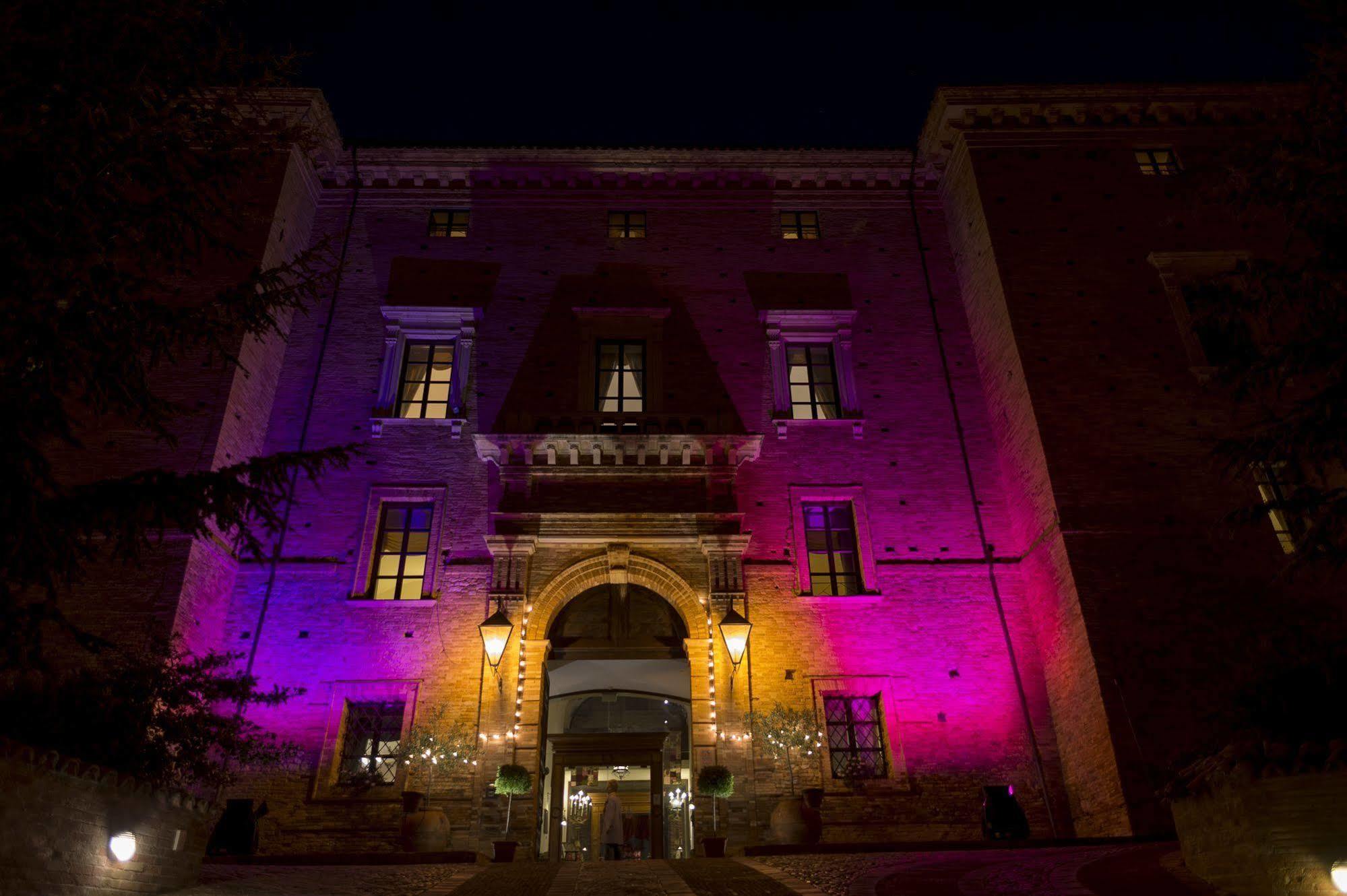 Hotel Castello Chiola Dimora Storica Loreto Aprutino Zewnętrze zdjęcie