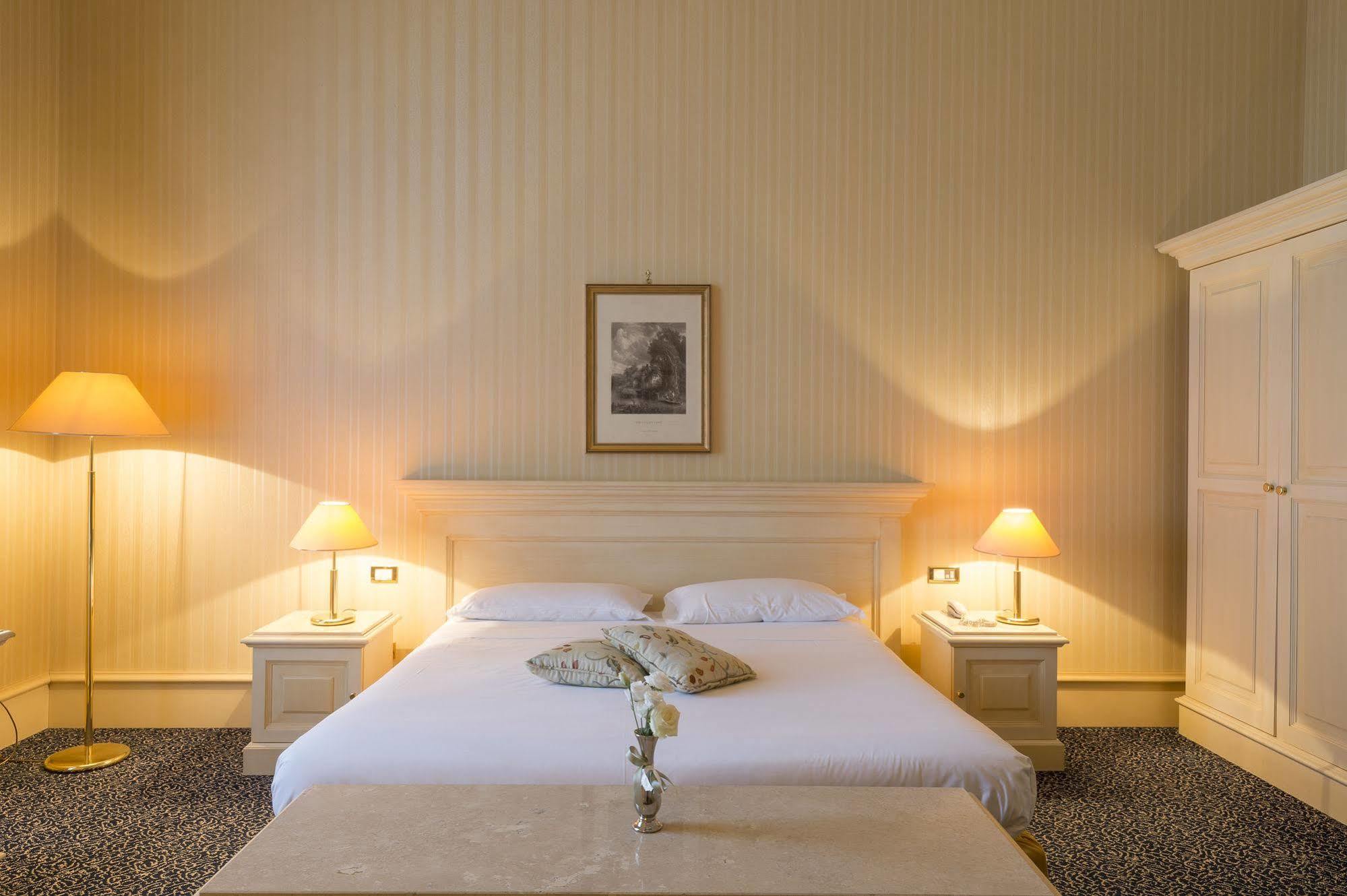 Hotel Castello Chiola Dimora Storica Loreto Aprutino Zewnętrze zdjęcie