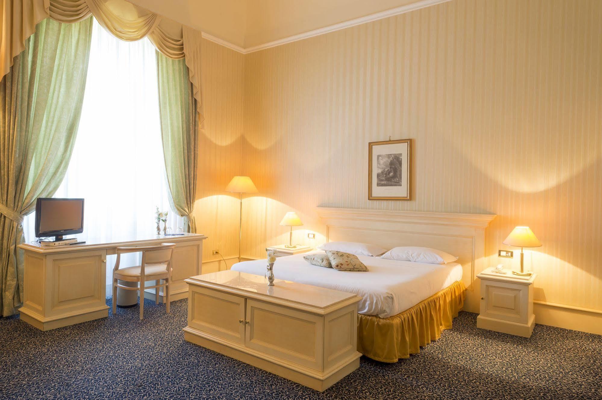 Hotel Castello Chiola Dimora Storica Loreto Aprutino Zewnętrze zdjęcie