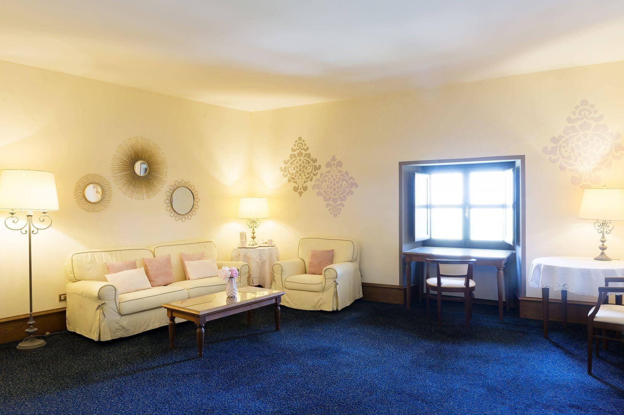Hotel Castello Chiola Dimora Storica Loreto Aprutino Zewnętrze zdjęcie
