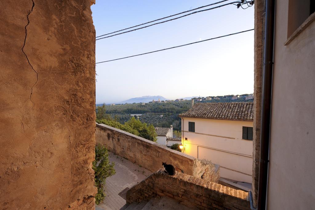 Hotel Castello Chiola Dimora Storica Loreto Aprutino Zewnętrze zdjęcie