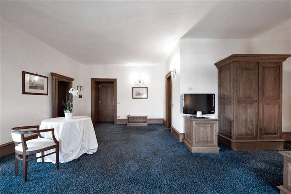 Hotel Castello Chiola Dimora Storica Loreto Aprutino Zewnętrze zdjęcie
